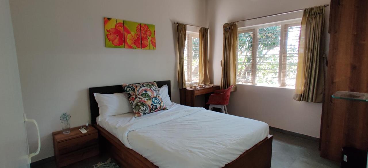 Shakuntala Farms - Rustic Farmstay With Modern Comforts Насик Экстерьер фото